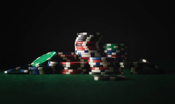 slot dana desktop and mobile interface showing synchronized account balance and promotions